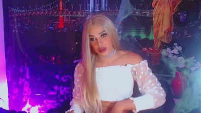 tai_ live cam on Cam4