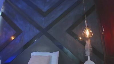 talia_florez live cam on Cam4