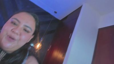 talia_florez live cam on Cam4
