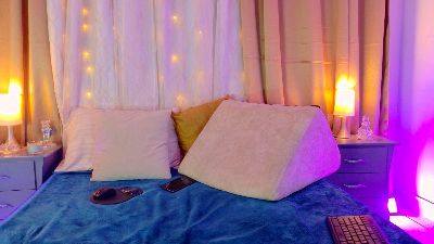 talianavega live cam on Cam4