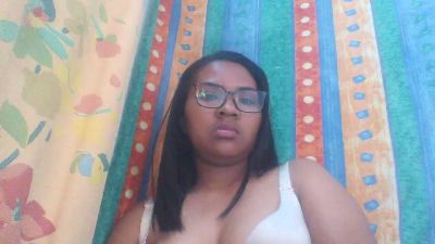 talie5 live cam on Cam4