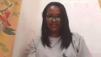 talie5 live cam on Cam4
