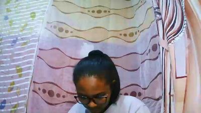 talie5 live cam on Cam4