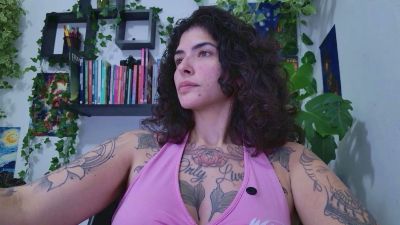 talimajesty live cam on Cam4