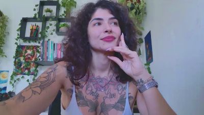talimajesty live cam on Cam4