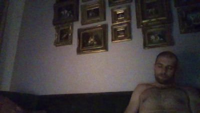 tallgentleman live cam on Cam4