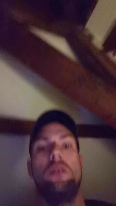 tallgentleman live cam on Cam4
