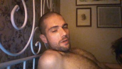 tallgentleman live cam on Cam4