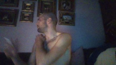 tallgentleman live cam on Cam4