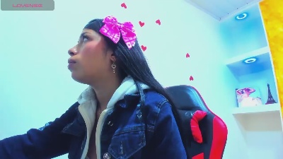 tamara_bloom live cam on Cam4