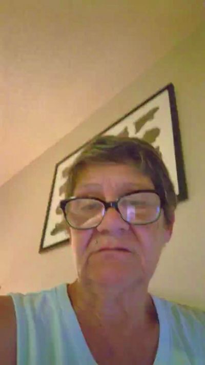 tammy4 live cam on Cam4