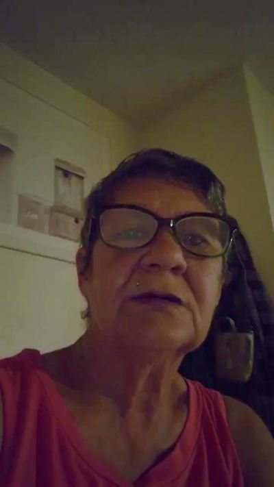 tammy4 live cam on Cam4