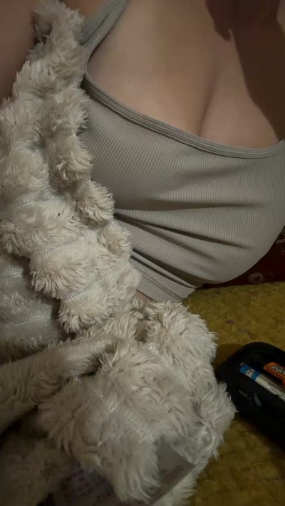 tana28 live cam on Cam4