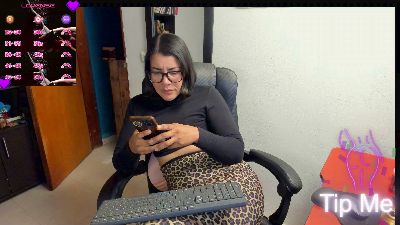 tangerine_7 live cam on Cam4