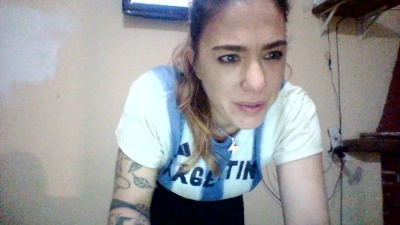 tanguita_noeli live cam on Cam4