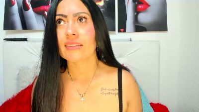 taniamature live cam on Cam4