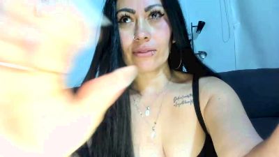 taniamature live cam on Cam4