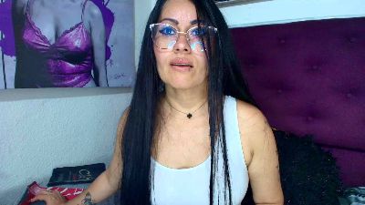 taniamature live cam on Cam4