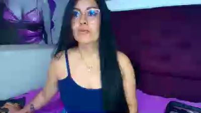 taniamature live cam on Cam4