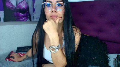 taniamature live cam on Cam4