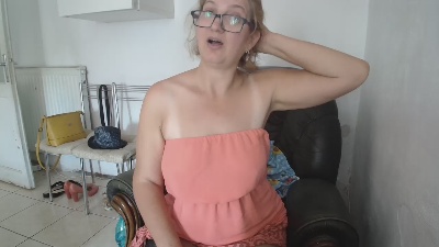 tanita01 live cam on Cam4