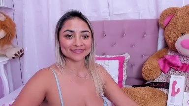 taste_bigass live cam on Cam4