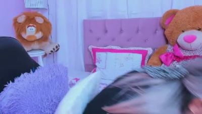 taste_bigass live cam on Cam4