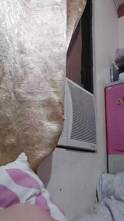 tastegranny live cam on Cam4