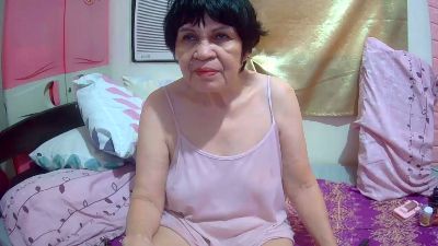 tastegranny live cam on Cam4