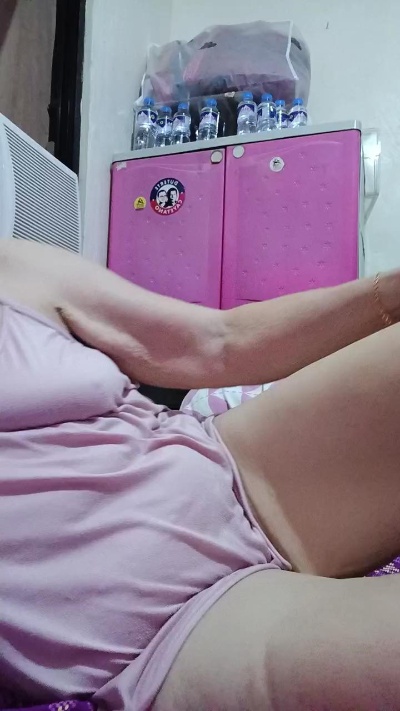 tastegranny live cam on Cam4