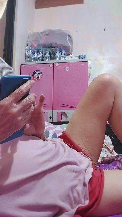 tastegranny live cam on Cam4