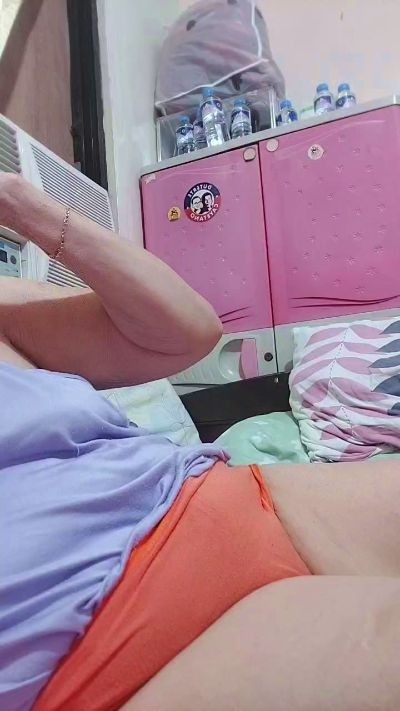 tastegranny live cam on Cam4