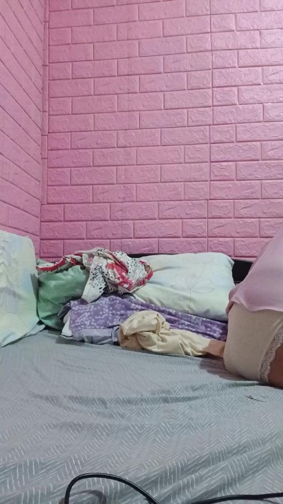 tastegranny live cam on Cam4