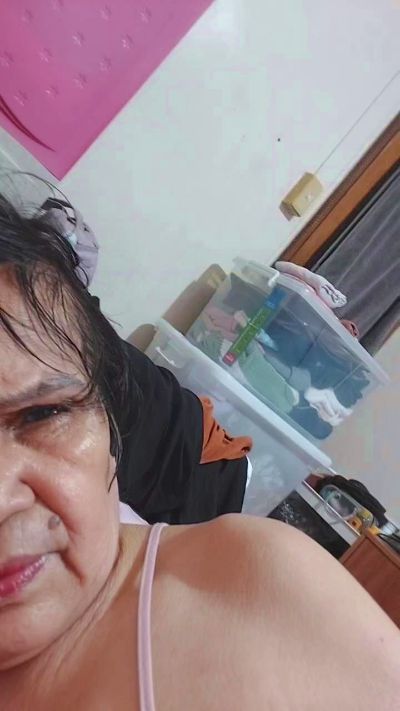tastegranny live cam on Cam4