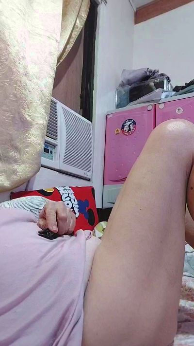 tastegranny live cam on Cam4