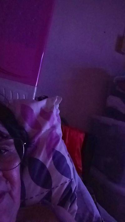 tastegranny live cam on Cam4