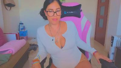 tatiana2224 live cam on Cam4