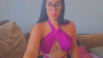 tatiana2224 live cam on Cam4