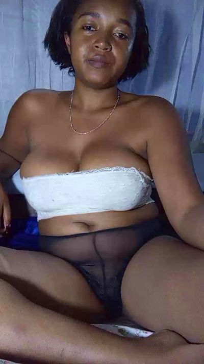 tatianah2 live cam on Cam4