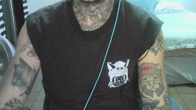 tattoer live cam on Cam4