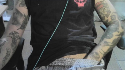 tattoer live cam on Cam4