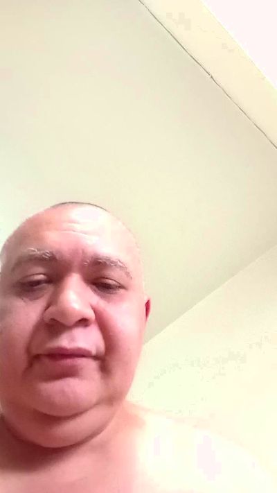 tatu50 live cam on Cam4