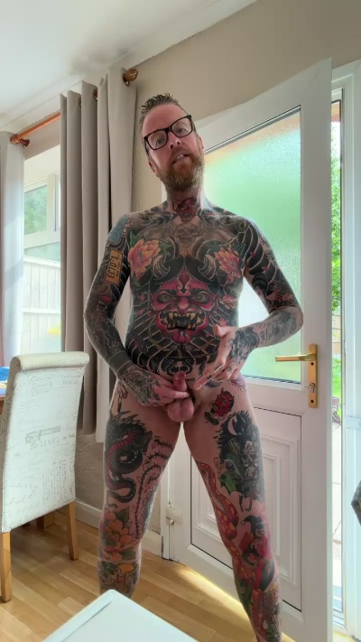 tatzlad live cam on Cam4