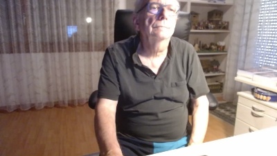 taxidancer1 live cam on Cam4