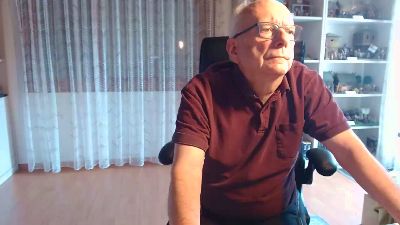 taxidancer1 live cam on Cam4