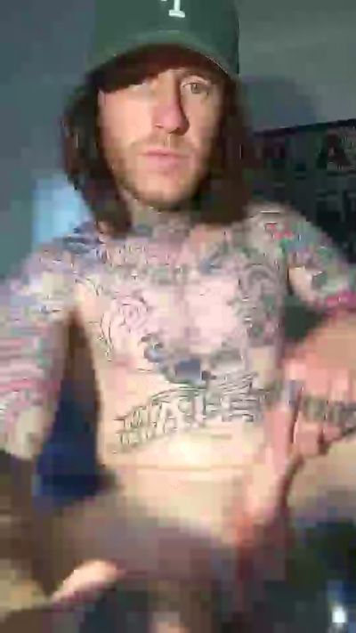 tayboy91 live cam on Cam4