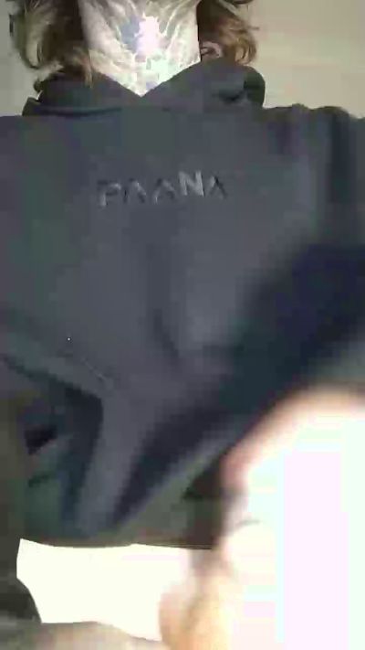tayboy91 live cam on Cam4