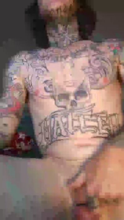 tayboy91 live cam on Cam4