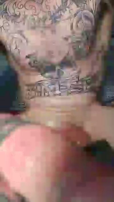 tayboy91 live cam on Cam4