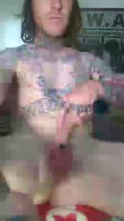 tayboy91 live cam on Cam4